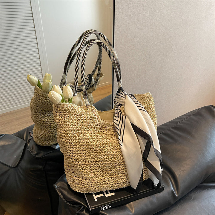 Damen lässige Strohtasche mit modischem Halstuch Nord Taschen