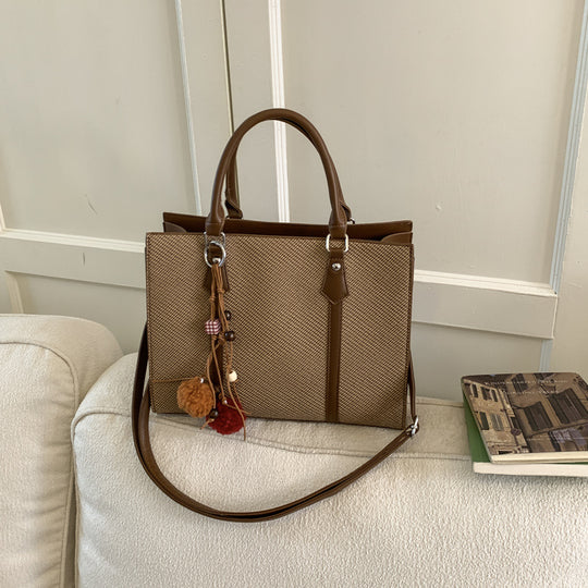 Damen modische Handtasche mit detailverliebtem Design Nord Taschen