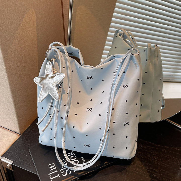 Damen Beuteltasche mit fröhlichem Punkten-Design Nord Taschen