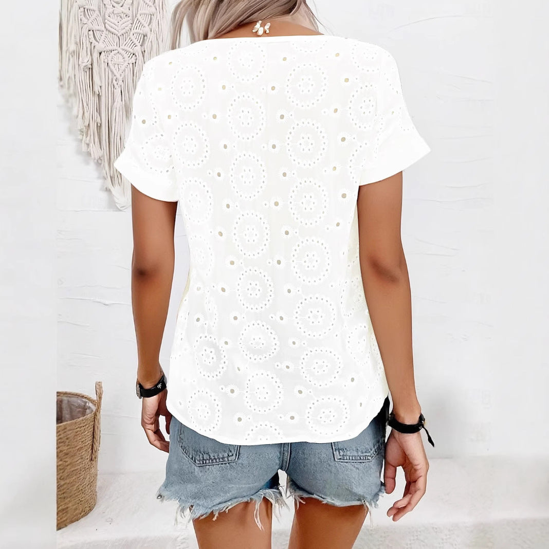 Damen Bluse mit floralen Lochstickereien und V-Ausschnitt