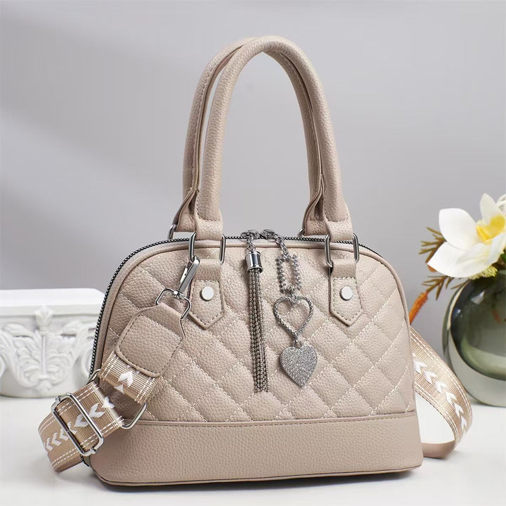 Damen elegante Handtasche mit elegantem Karomuster und modischen Anhängern Nord Taschen