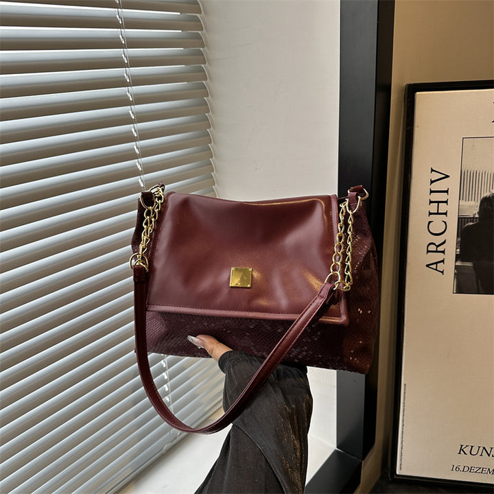 Damen modische Handtasche mit Kettenakzent Nord Taschen