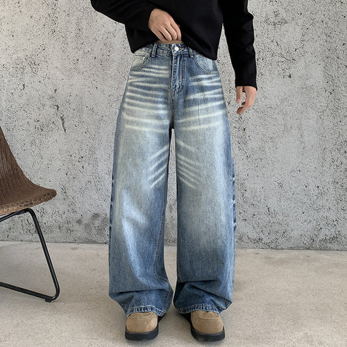 Herren Extraweite Baggy-Denimhose mit hohem Bund, markanten Whisker-Falten und tiefem Schritt Nord Taschen