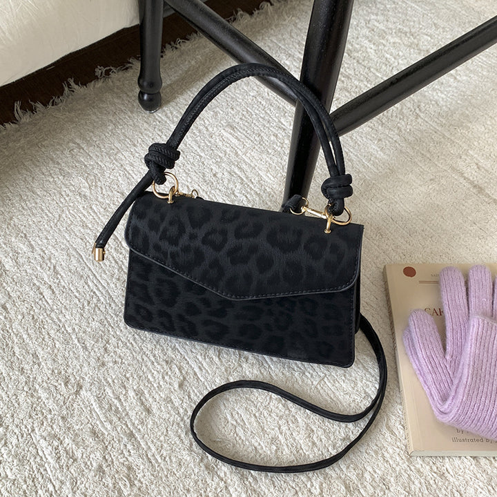Damen Hobo-Tasche mit wildem Leopardenmuster und elegantem Knotenverschluss Nord Taschen