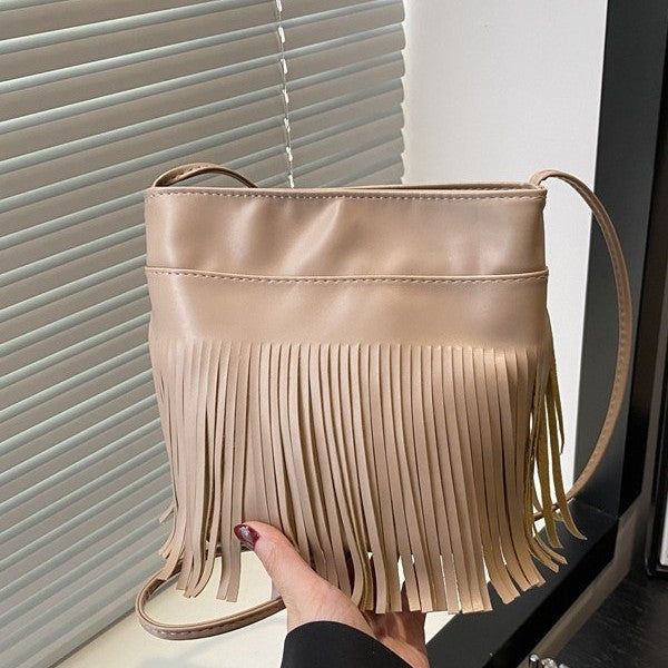 Damen schicke Umhängetasche mit fransigen Details Nord Taschen