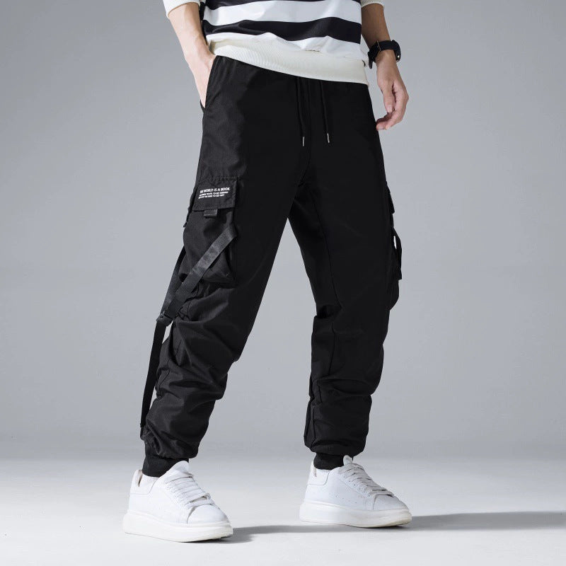 Herren Tapered Cargo-Jogginghose mit mehrfachen Klapp‑ und Gurtbandtaschen Nord Taschen