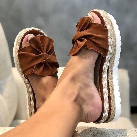 Damen Wedge-Pantoletten mit dekorativer Schleifen-Applikation und bequemer Sohle
