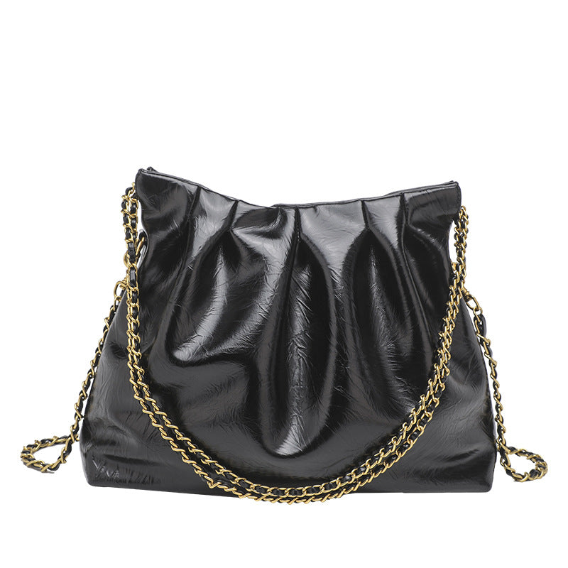 Damen Umhängetasche mit elegantem Plissee-Design und schimmerndem Kettenriemen Nord Taschen
