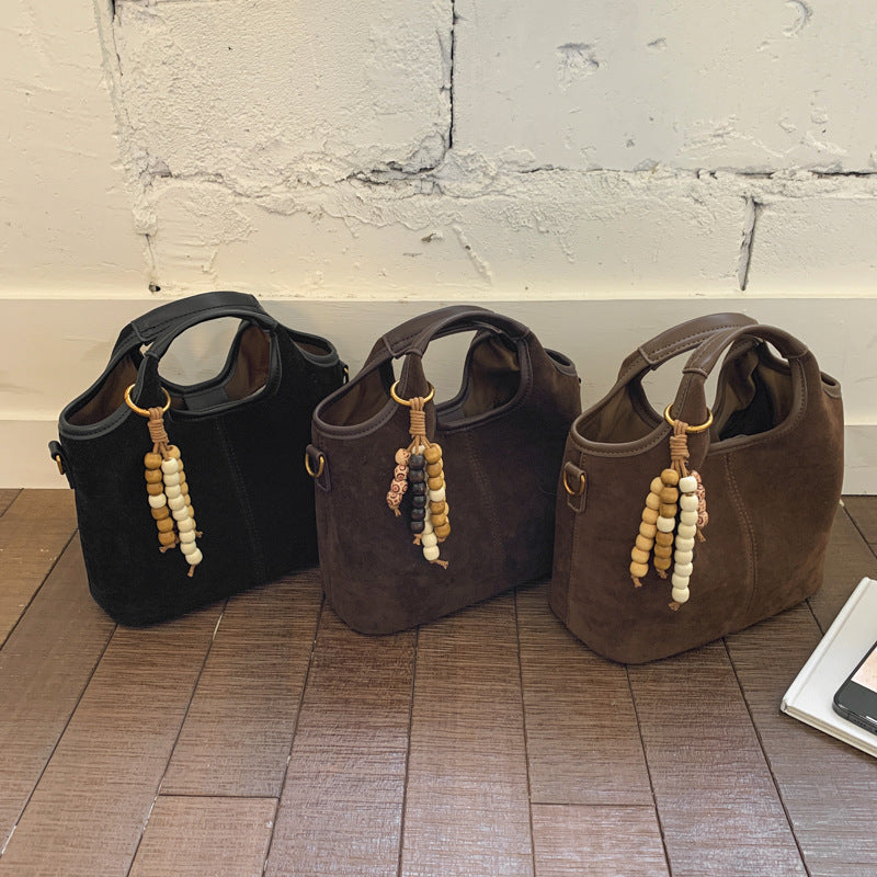 Damen elegante Velours-Handtasche mit abnehmbarem Anhänger Nord Taschen