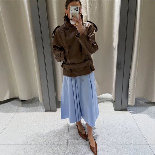 Damen Kurz geschnittener Oversize Lederimitat-Trench mit Taillengürtel und Epauletten Nord Taschen