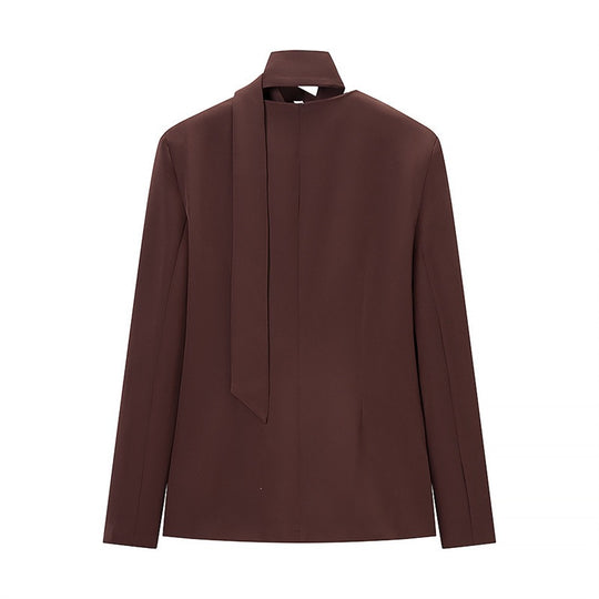 Damen Taillierter Blazer mit Schluppe, V‑Ausschnitt und Pattentaschen Nord Taschen