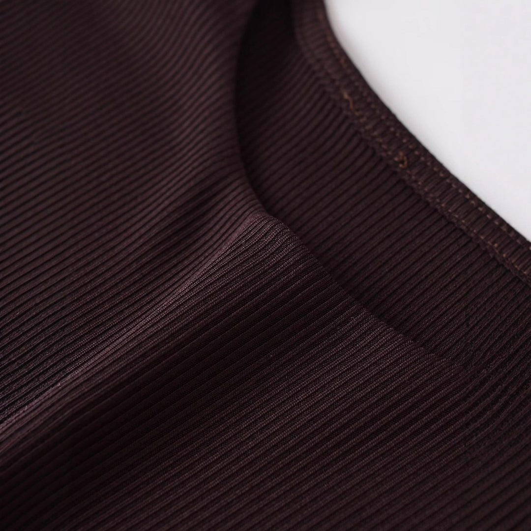 Damen Enganliegendes Rippstrick-Longsleeve mit ausgestellten Glockenärmeln Nord Taschen