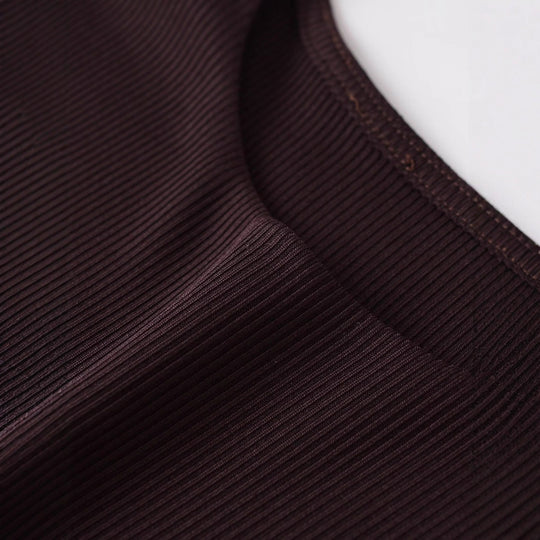 Damen Enganliegendes Rippstrick-Longsleeve mit ausgestellten Glockenärmeln Nord Taschen