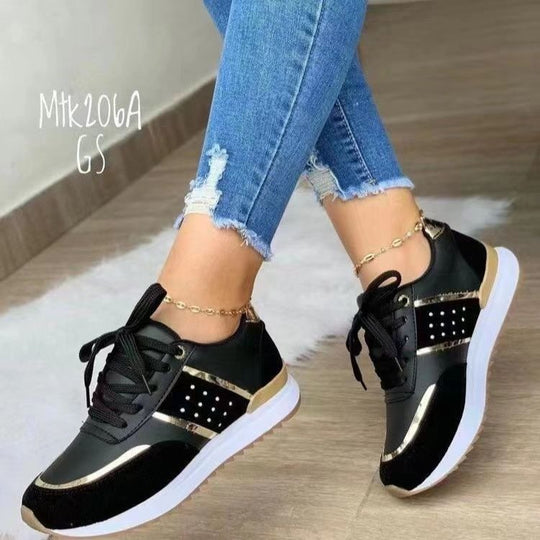 Damen  Plateausneaker mit Glanzbesatz und gepolstertem Komfortfußbett Nord Taschen