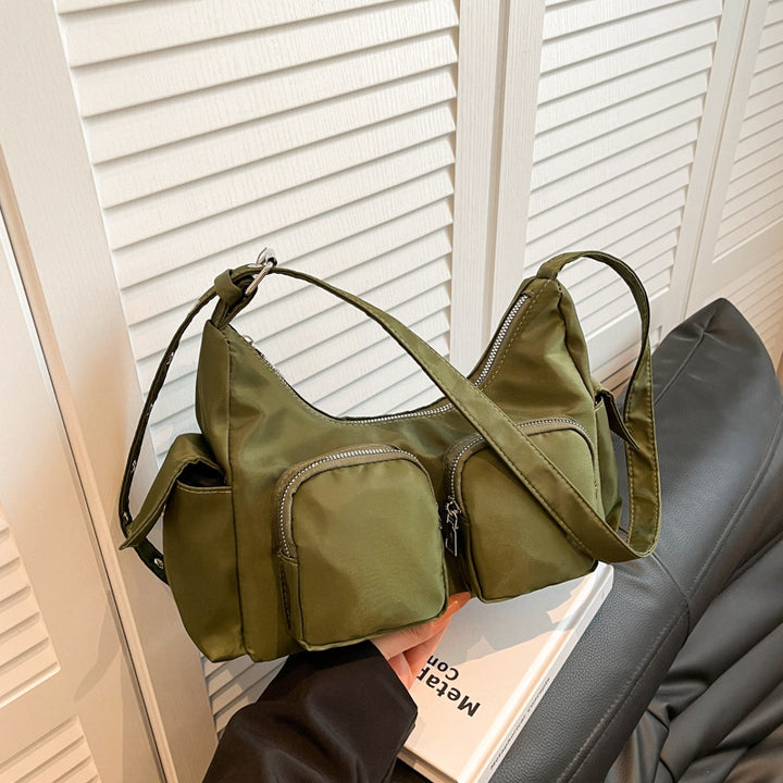Damen Umhängetasche mit praktischen Vorderfächern und modischem Design Nord Taschen