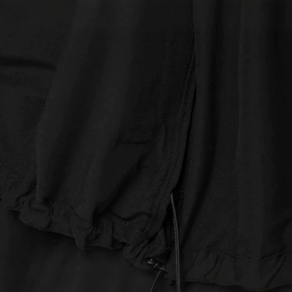 Damen Leichte Oversize-Windjacke im Bomberstil mit hohem Stehkragen und Kordelzug Nord Taschen