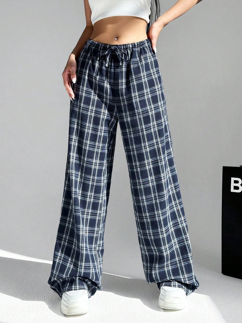 Damen weite Karo-Hose aus angenehmem Baumwollstoff mit Gummibund und seitlichen Taschen