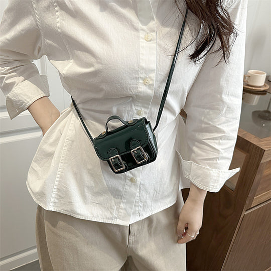 Damen Mini-Schultertasche mit elegantem Kettenverschluss und hochwertiger Verarbeitung Nord Taschen