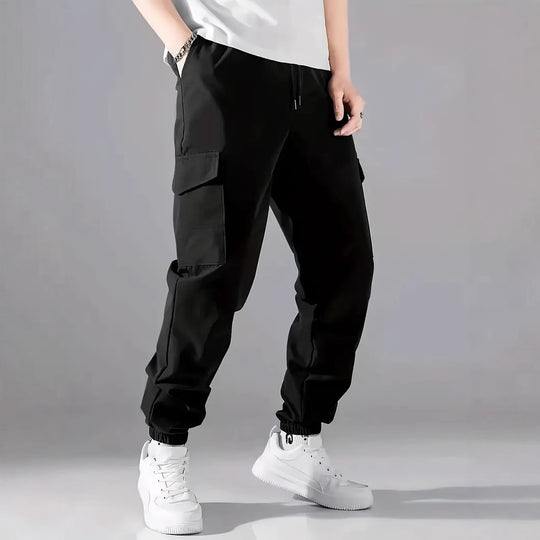 Herren Leichte Tech-Cargohose im Joggerstil mit Tunnelzug, elastischem Beinabschluss & Multifachtaschen Nord Taschen