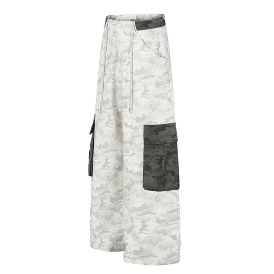 Damen Weite Cargo-Hose mit hohem Bund, Camouflage-Print und Kontrast-Taschen Nord Taschen
