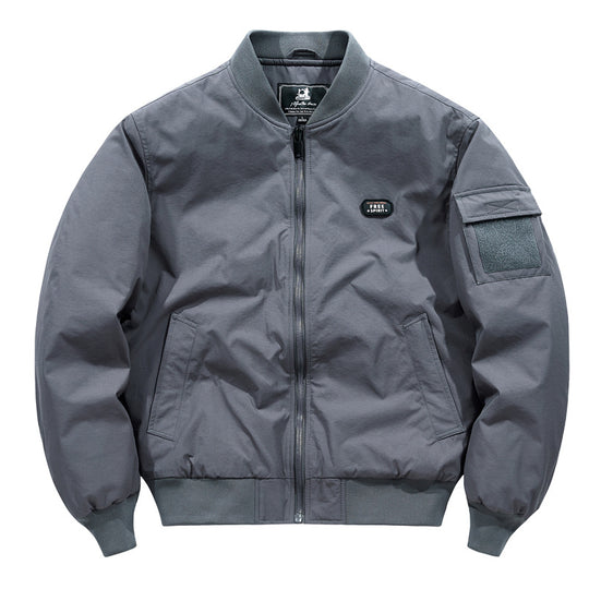 Herren Leichte Pilot‑Bomberjacke im Utility‑Stil mit Ärmeltasche und Patch‑Detail Nord Taschen