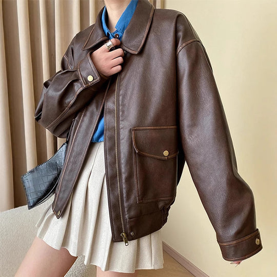 Damen Oversize-Lederimitatjacke mit Hemdkragen und Reißverschluss Nord Taschen
