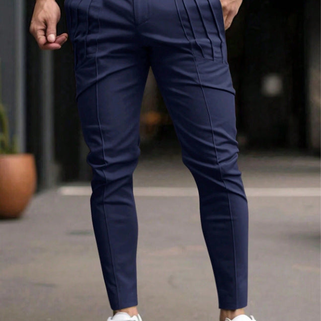 Herren schmale Bundfalten-Chino mit dekorativen Längsfalten und tapered Bein Nord Taschen
