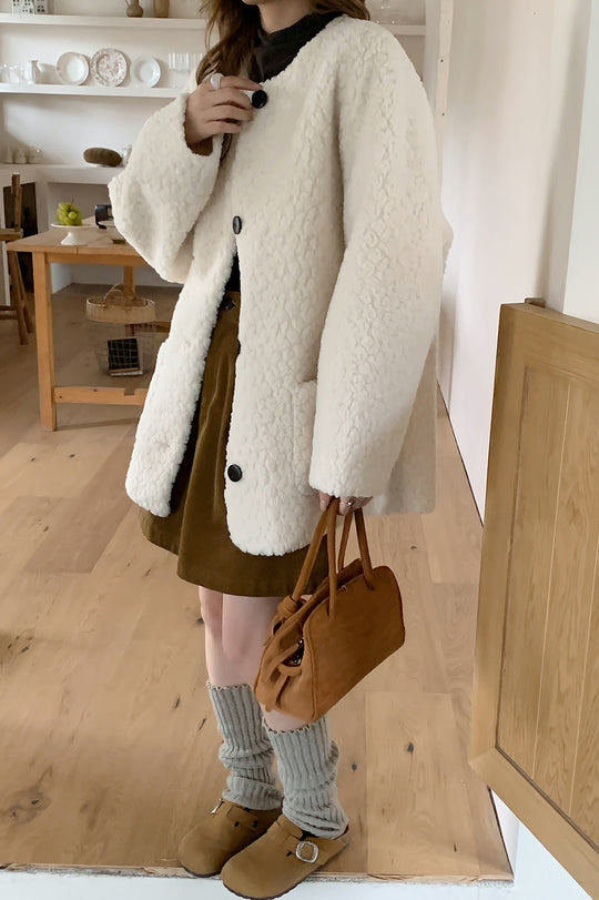 Damen Oversized Teddy‑Mantel mit Rundhals, großer Knopfleiste und aufgesetzten Taschen Nord Taschen