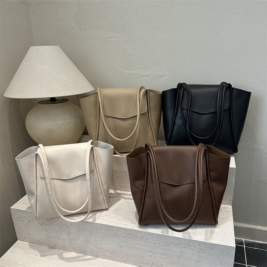Damen elegante Ledertasche mit minimalistischem Design Nord Taschen