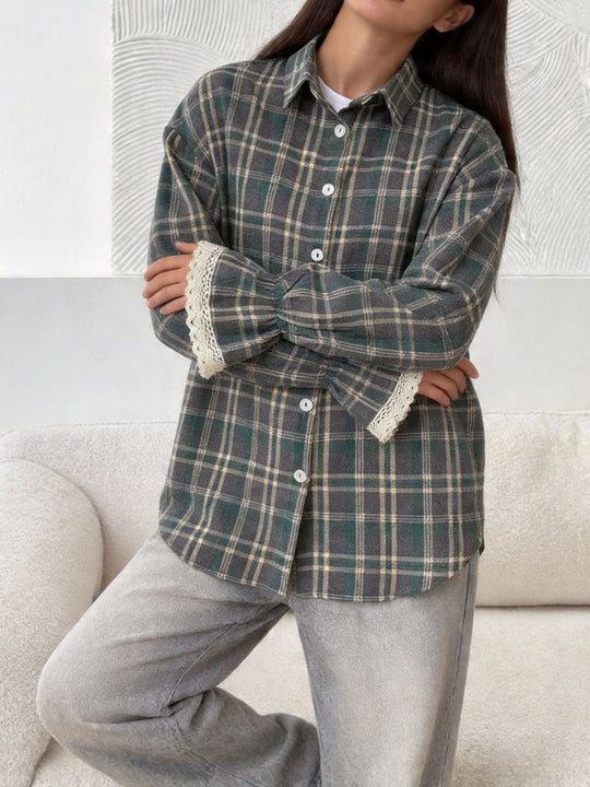 Damen Karo-Hemdbluse mit Spitzenmanschetten und Oversize-Schnitt Nord Taschen