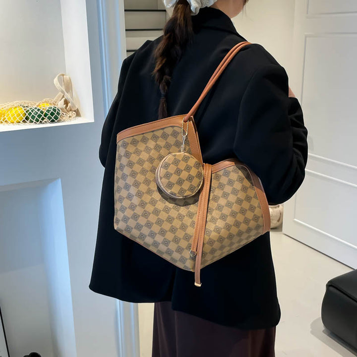 Damen Shopper-Tasche mit praktischem Innenfach und stilvollem Design Nord Taschen