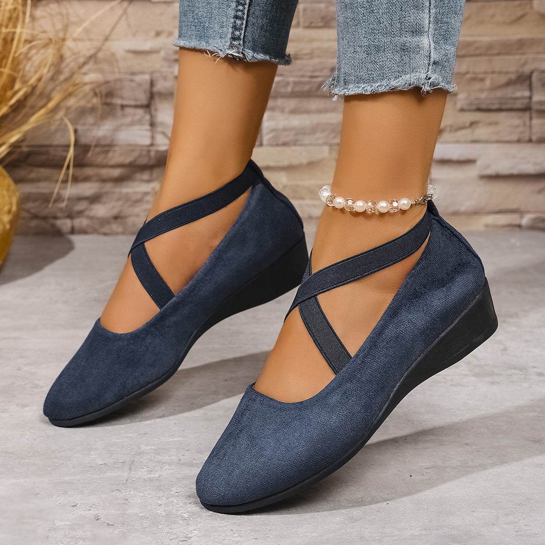 Damen  minimalistische Samt-Ballerina mit dekorativer Fußkette und ergonomischem Komfortfußbett Nord Taschen