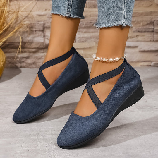 Damen  minimalistische Samt-Ballerina mit dekorativer Fußkette und ergonomischem Komfortfußbett Nord Taschen