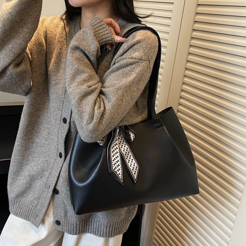 Damen elegante Shopper Tasche mit modischem Schleifenmotiv Nord Taschen