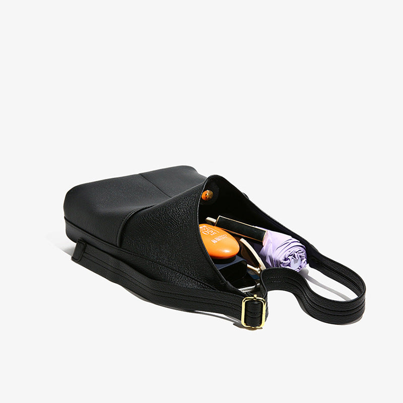 Damen Hobo-Tasche aus hochwertigem Kunstleder mit raffiniertem, strukturiertem Design Nord Taschen