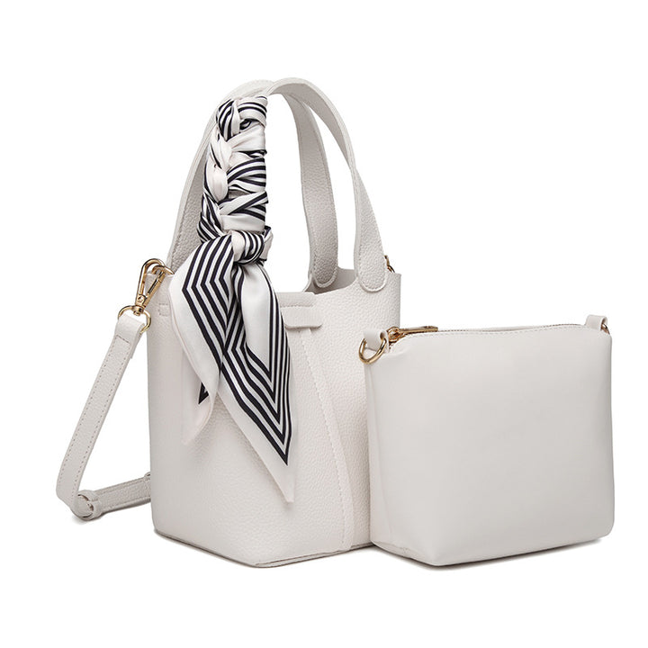 Damen Henkeltasche mit modischem Seidentuch und praktischem Schulterriemen Nord Taschen
