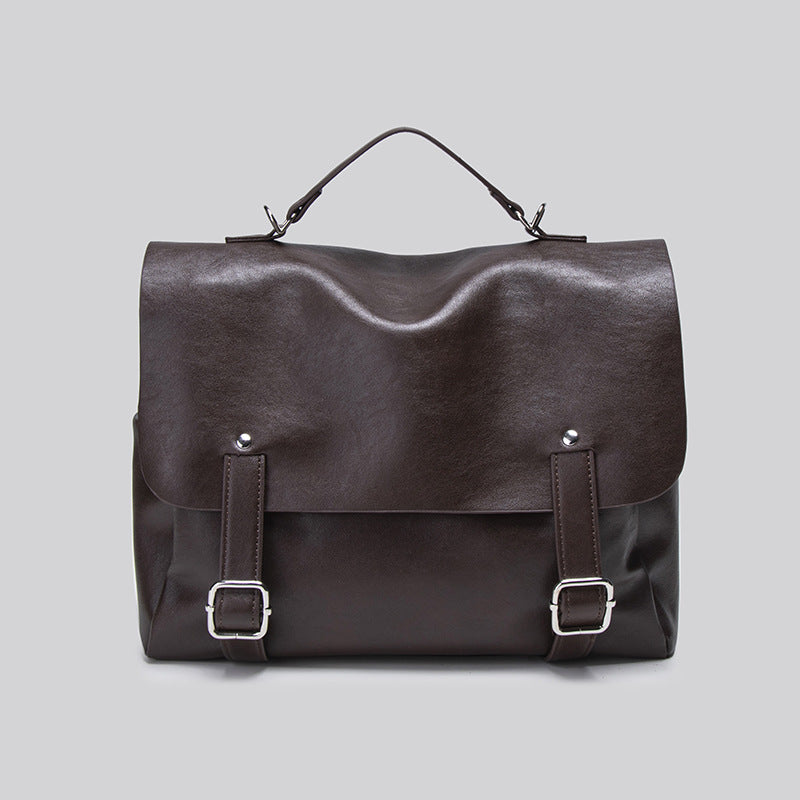 Damen Rucksack aus hochwertigem Kunstleder mit praktischem Überschlag Nord Taschen