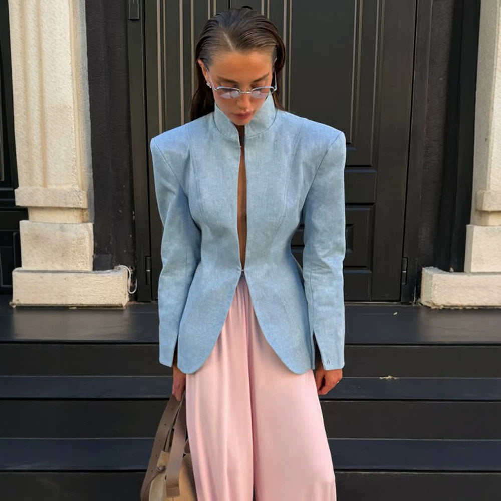Damen taillierter Stehkragen-Blazer mit verdecktem Hakenverschluss und geschwungenem Saum Nord Taschen