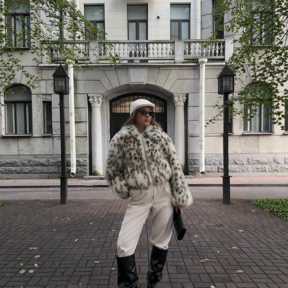 Damen Kurzjacke Bomber aus Kunstfell mit Dalmatiner‑Muster und Stehkragen Nord Taschen