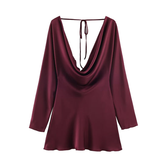 Damen Kurzes Satin-Minikleid mit tiefem Wasserfall‑Rücken, V‑Ausschnitt vorne und langen Ärmeln Nord Taschen