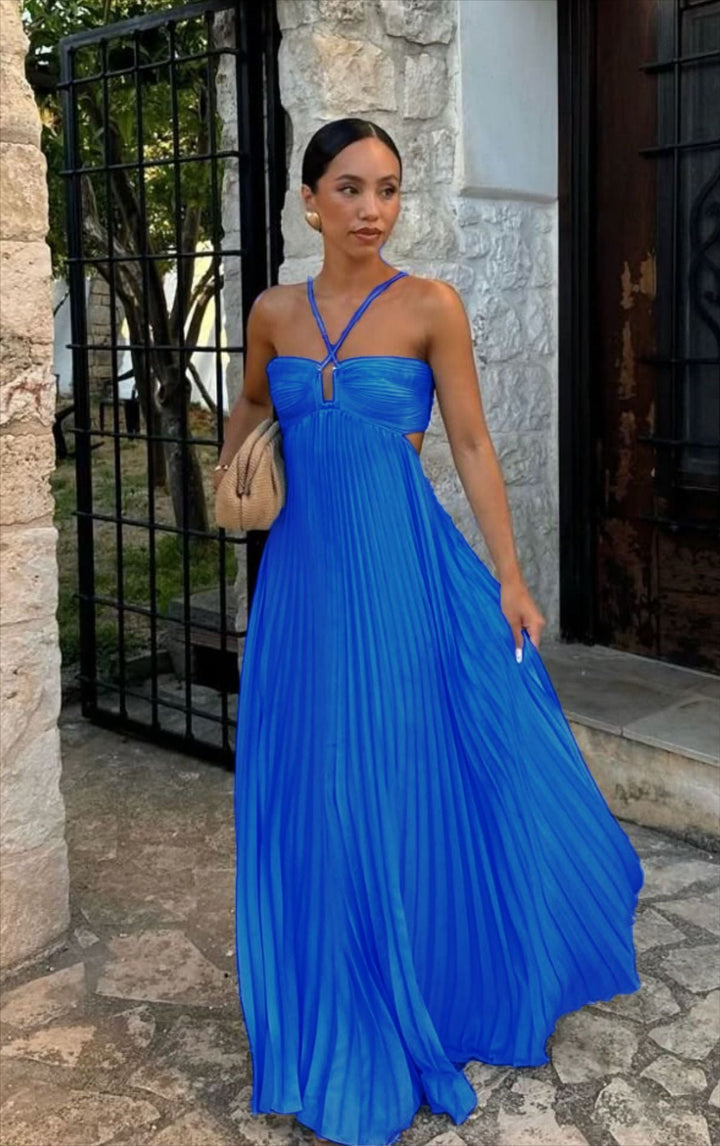 Damen Plisseekleid mit schulterfreiem Design und raffinierten Trägerdetails