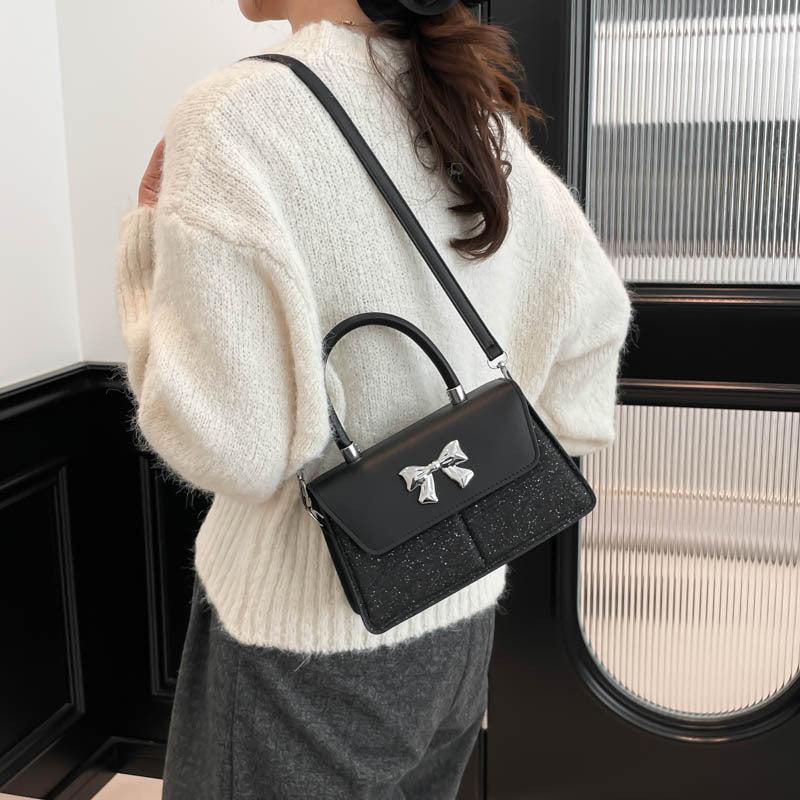 Damen elegante Handtasche mit funkelndem Schleifendetail Nord Taschen