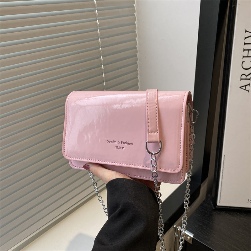 Damen elegante Umhängetasche mit Kettendesign Nord Taschen
