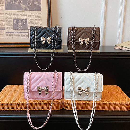 Damen Designer-Handtasche mit strukturiertem Karomuster und stilvollem Kettenverschluss Nord Taschen