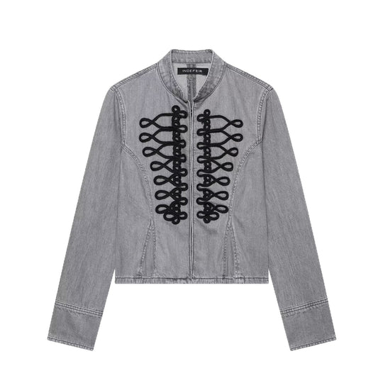 Damen Cropped Jeansjacke mit Mandarin‑Kragen und dekorativen Zierknoten Nord Taschen
