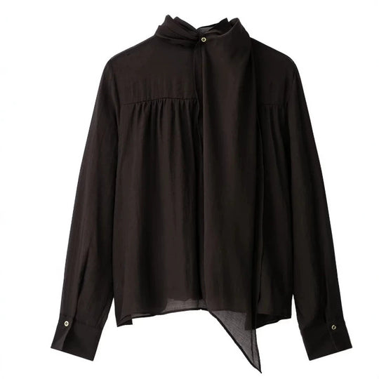 Damen Locker fallende Chiffon‑Bluse mit Schalkragen, Knopfleiste und Ballonärmeln Nord Taschen
