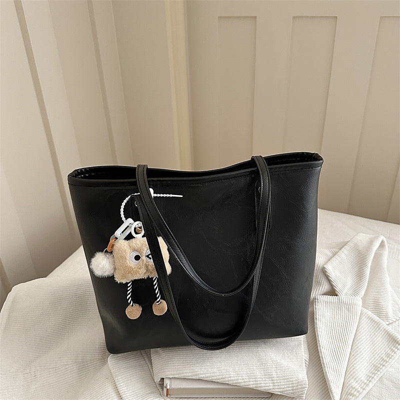 Damen klassische Tote-Bag mit charmantem Plüschtieranhänger Nord Taschen