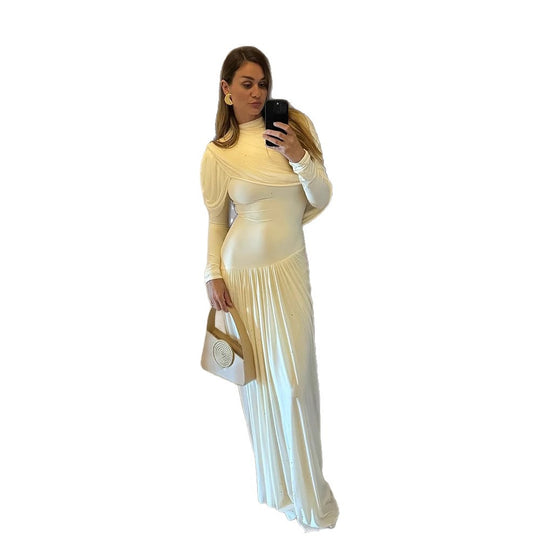 Damen Plissiertes Maxi-Abendkleid mit drapierten Schultern und langen Ärmeln Nord Taschen