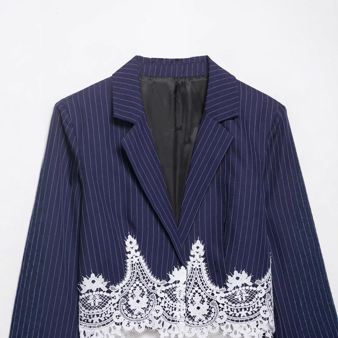 Damen Zweiteiliges Nadelstreifen-Blazer und Maxirock Set mit Spitzen-Camisole Nord Taschen