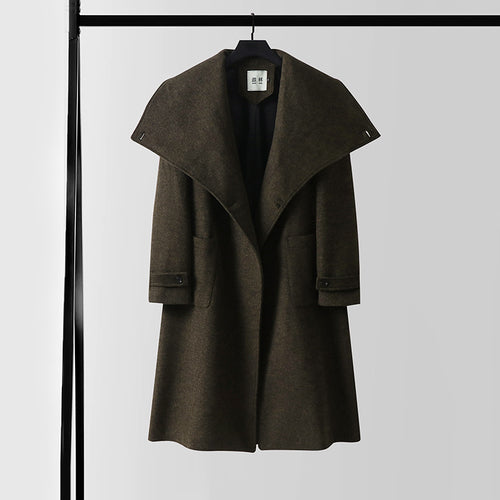 Damen Maxilanger Wollmix‑Mantel mit übergroßem Schalkragen und aufgesetzten Taschen Nord Taschen
